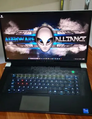 New Laptop Alienware M17x R2 16GB Intel Core I7 SSD 512GB