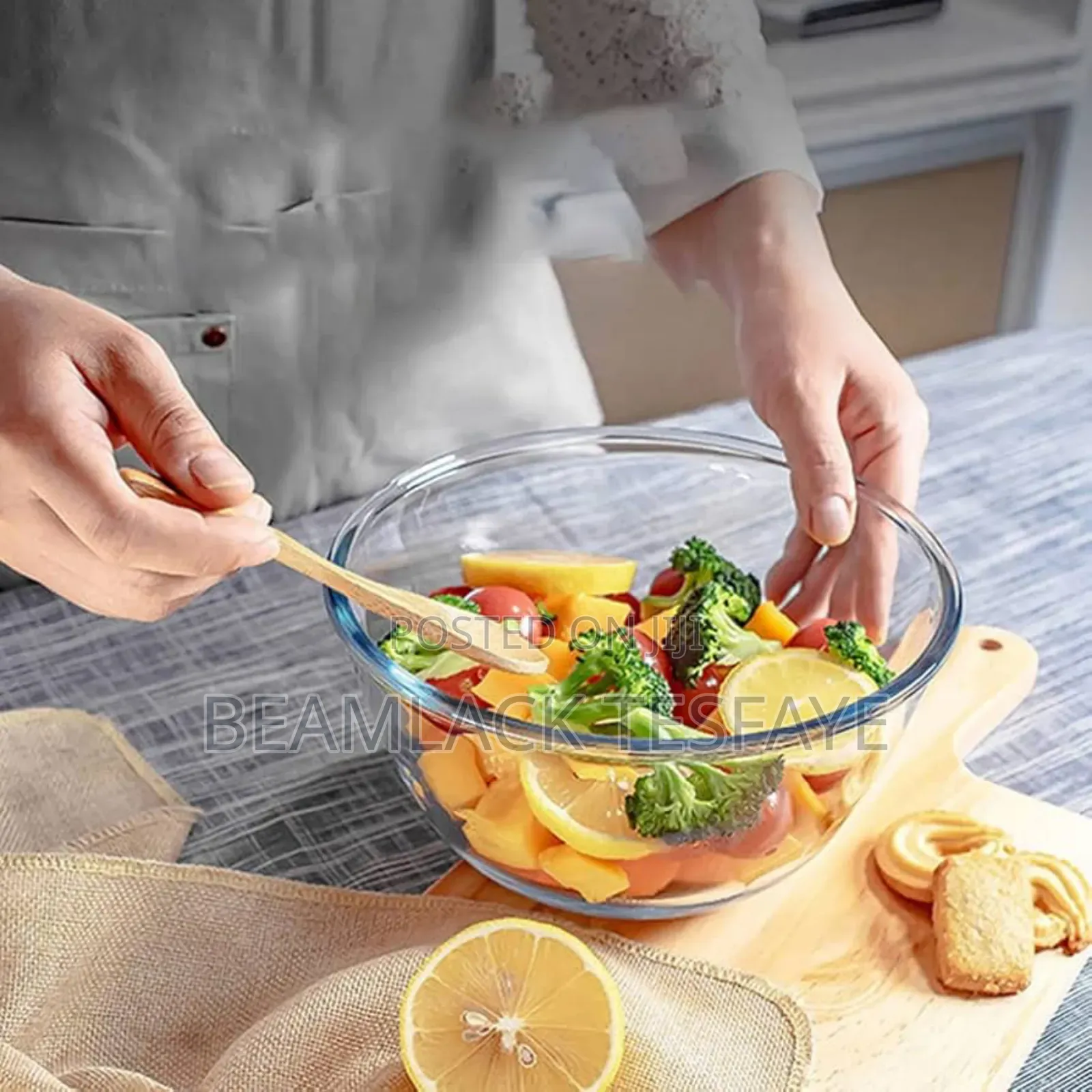 Transparent Glass Salad Bowl
