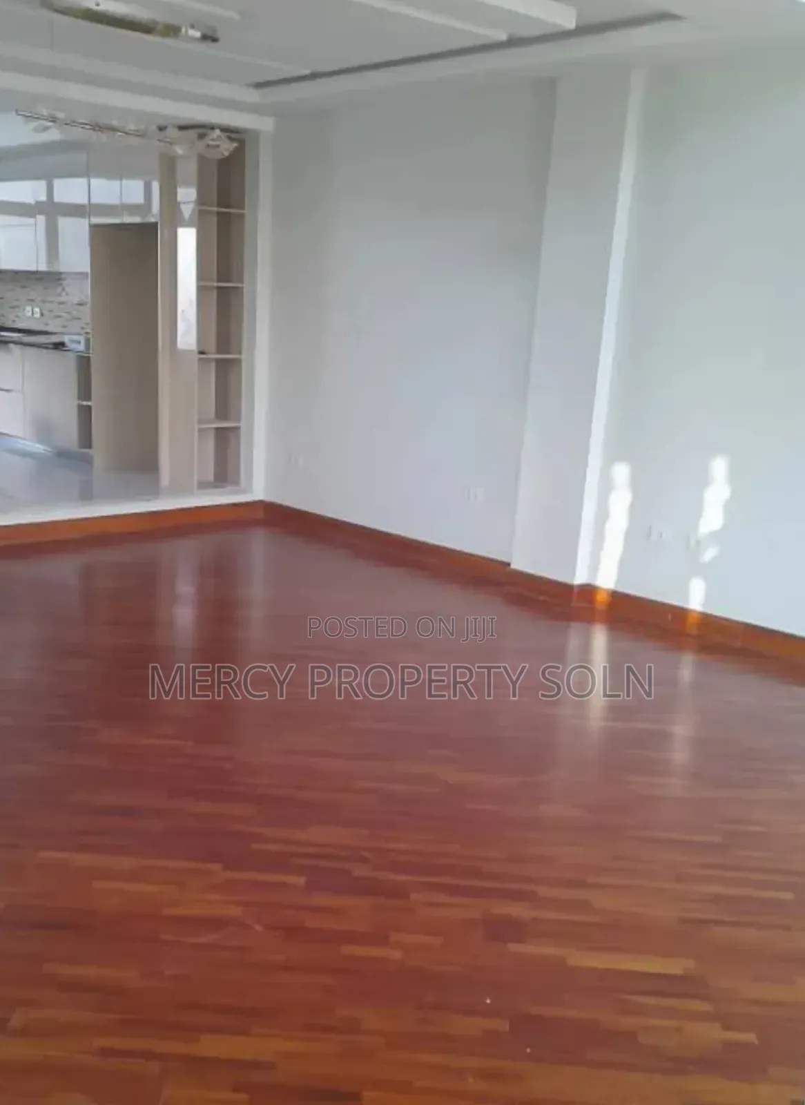 8bdrm House in Bole for sale