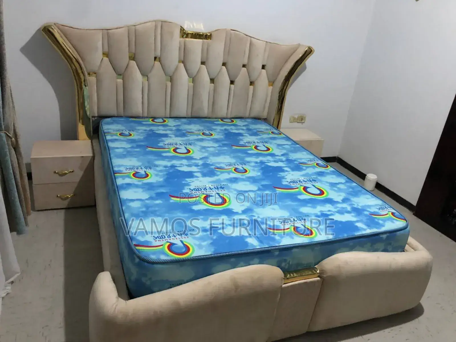 Bed Alga አልጋ