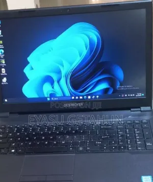 Photo - New Laptop MSI MSI Sword 17 16GB Intel Core I5 SSD 500GB