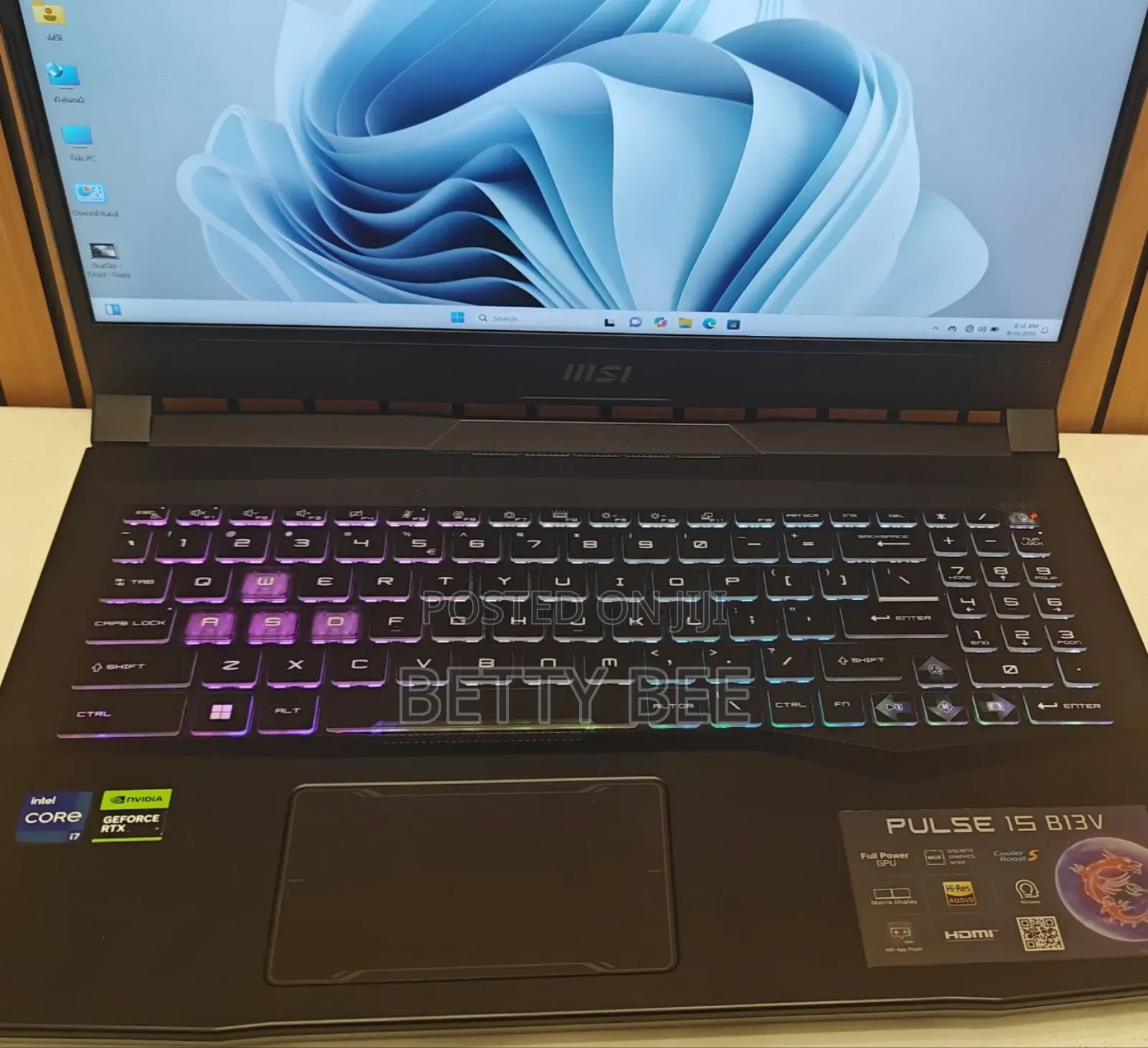 New Laptop MSI GE66 Raider 16GB Intel Core I7 SSD 1T