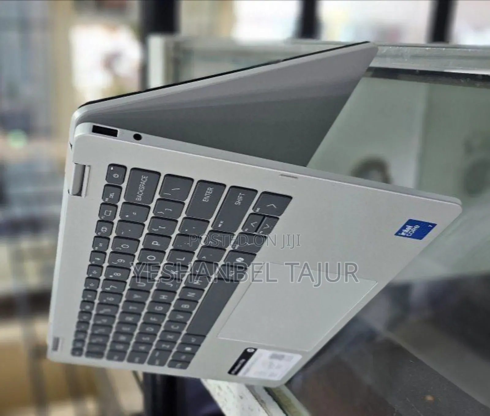 New Laptop HP OmniBook 5 Flip 14-Fp0023dx 16GB Intel Core I7 SSD 1T