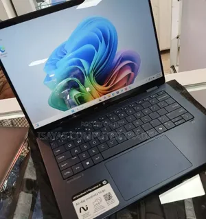 New Laptop HP OmniBook 7 14" 16GB Intel Core Ultra 7 SSD 1T