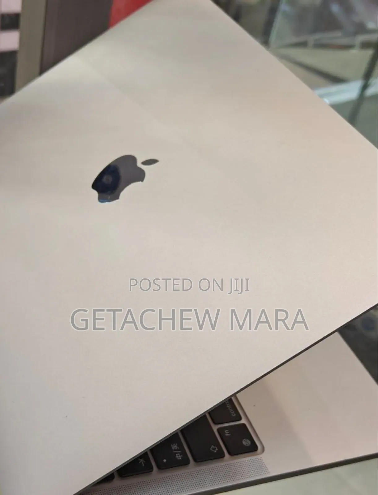 New Laptop Apple MacBook Pro M1 8GB Intel SSD 256GB