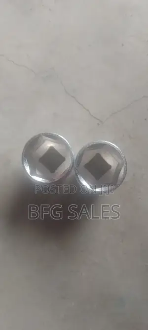 1/2" Socket (ጆደር) 17mm