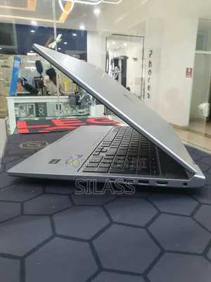 New Laptop HP Omen 16 32GB Intel Core I7 SSD 1T