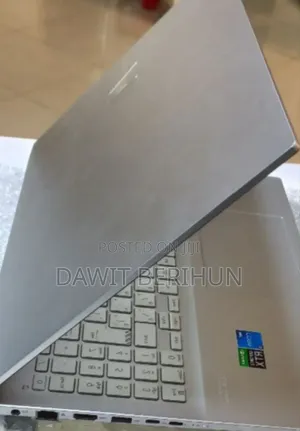 New Laptop Asus Vivobook 16 16GB Intel Core I5 SSD 512GB