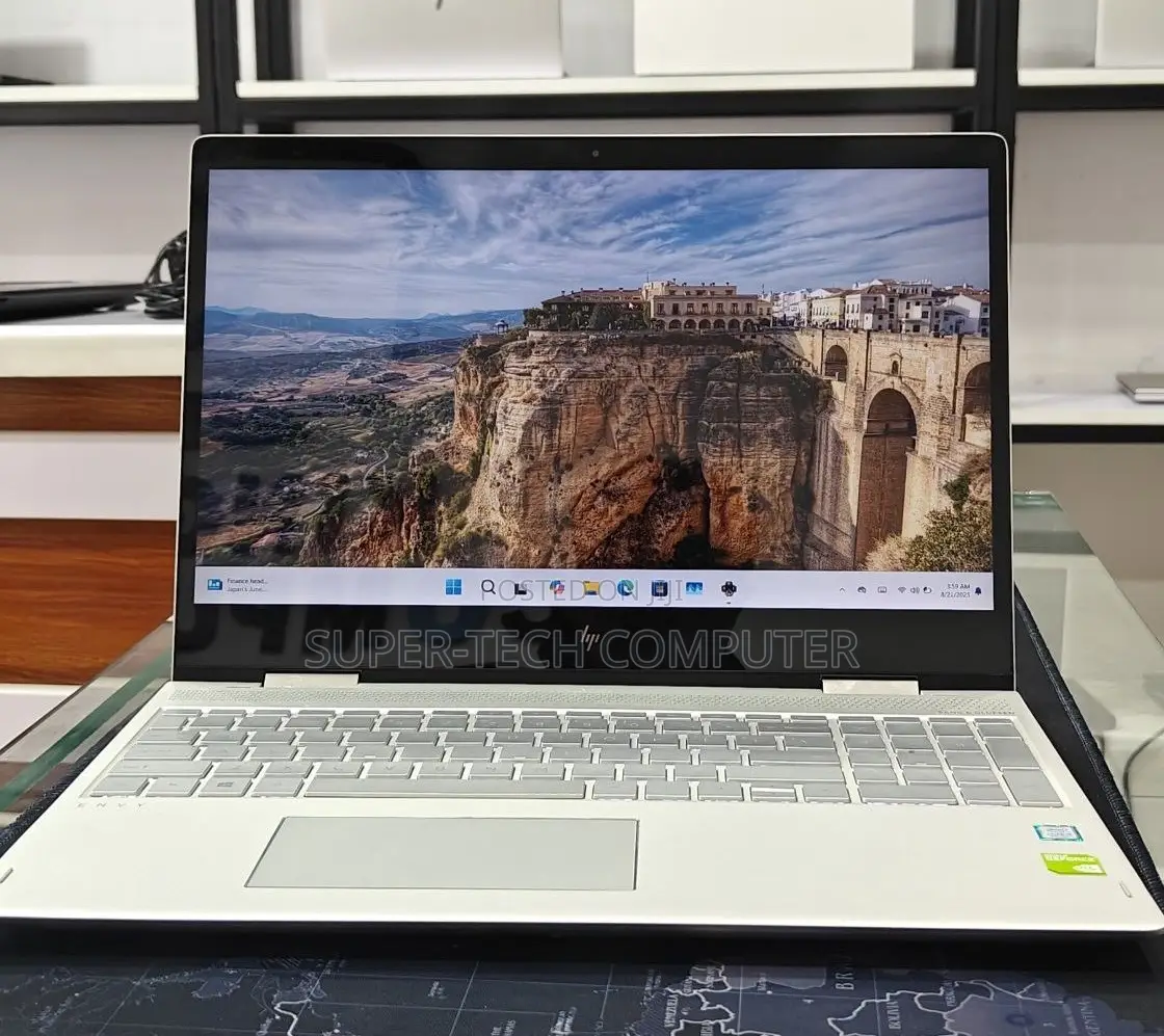 New Laptop HP Envy X360 8GB Intel Core I5 SSD 512GB