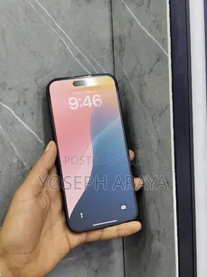 Photo - New Apple iPhone 15 Plus 128 GB Black