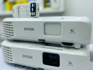 Brand New Epson Projector S05