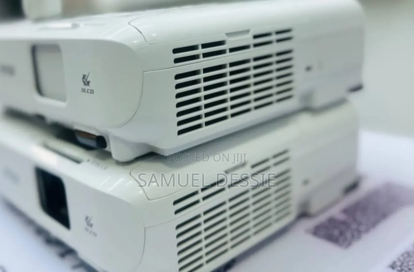Brand New Epson Projector S05