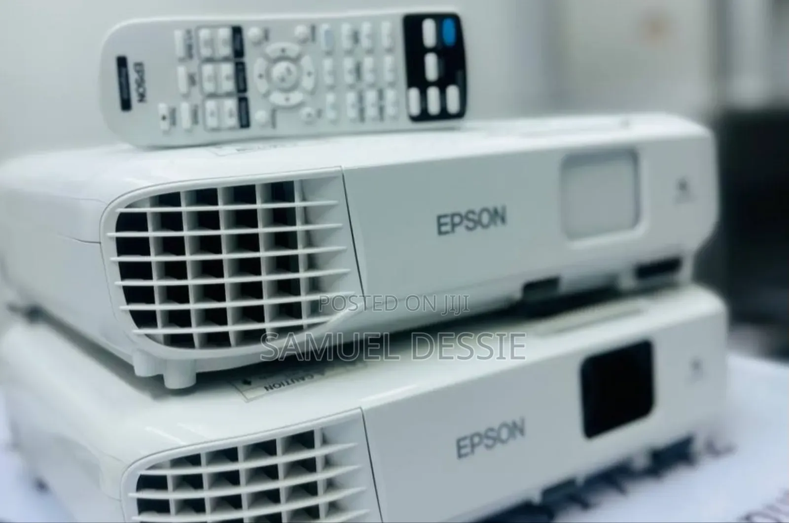 Brand New Epson Projector S05