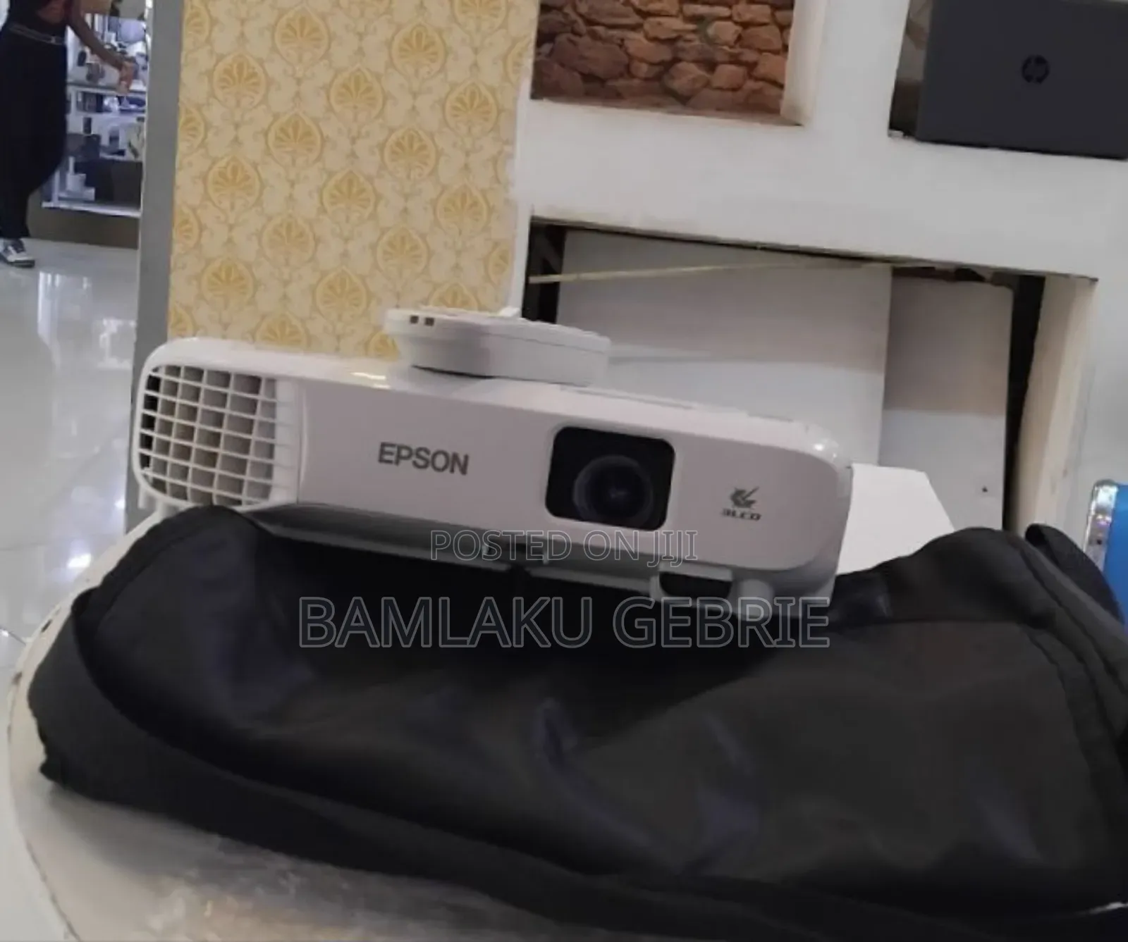 Epson Projector Brand New 
With Cartoon 
Model Name: Eb-E01