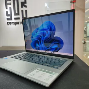 Photo - New Laptop Asus ZenBook UX330UA 16GB Intel Core I7 SSD 512GB