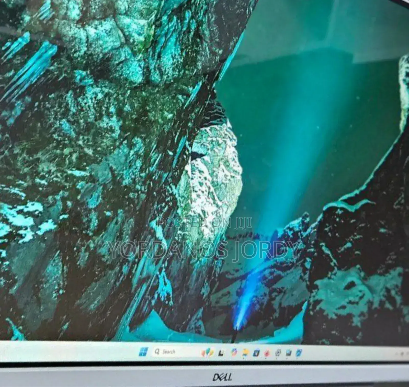 New Laptop Dell Inspiron 15 12GB Intel Core I7 SSD 512GB