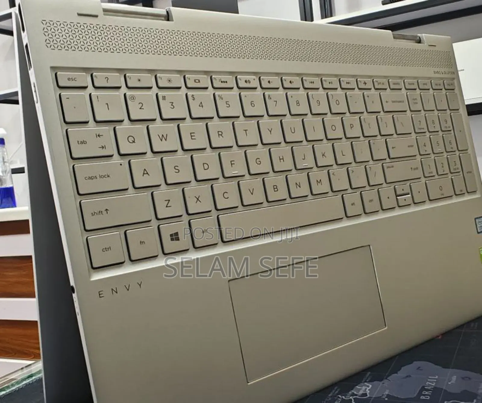 New Laptop HP Envy X360 8GB Intel Core I5 SSD 512GB