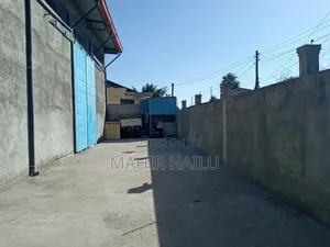 መጋዘን ነው 3 ፌዝ ቆጣሪ አለው