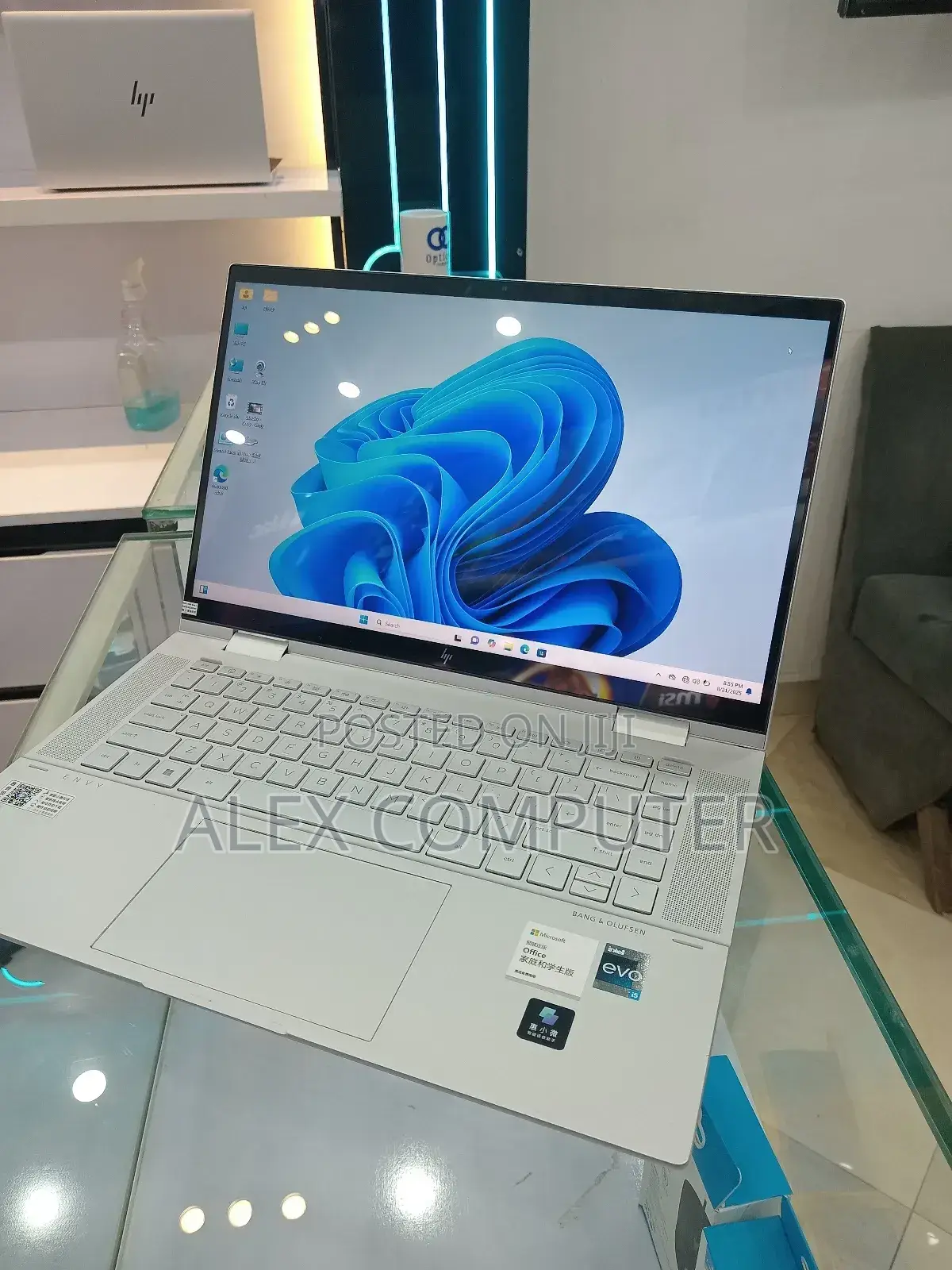 New Laptop HP Envy X360 16GB Intel Core I5 SSD 512GB