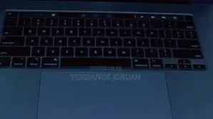 New Laptop Apple MacBook Pro 2019 32GB Intel Core I9 SSD 1T