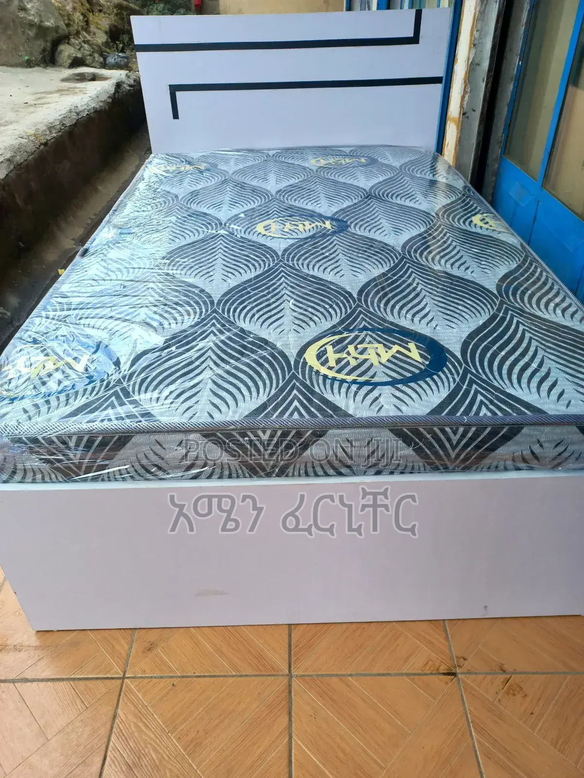 አልጋ(Alga),Bed 1.20 በ8800. ከፍራሽ ጋር በ15000.