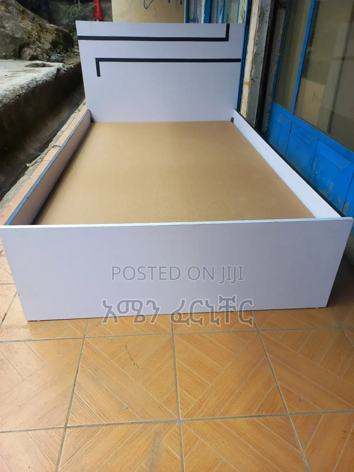 አልጋ(Alga),Bed 1.20 በ8800. ከፍራሽ ጋር በ15000.