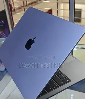 Photo - New Laptop Apple MacBook Pro M1 16GB AMD A10 SSD 512GB