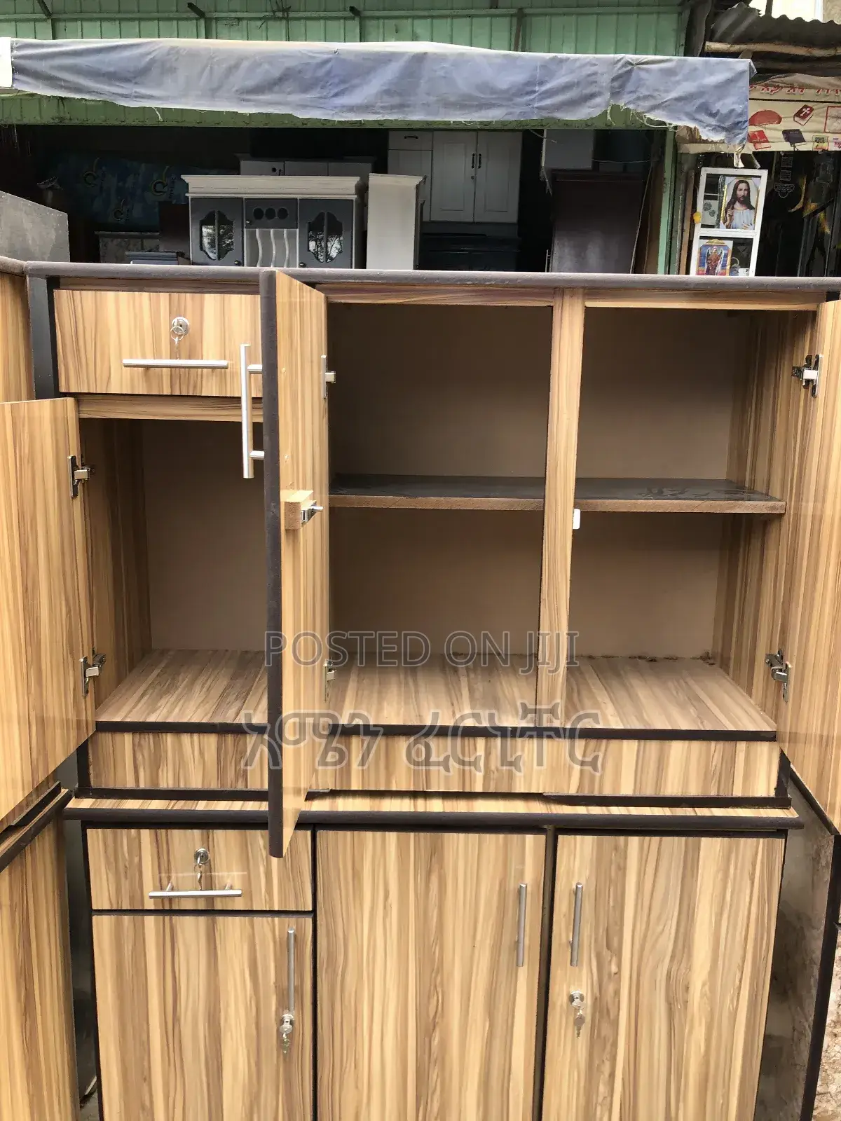 1.20 MDF ላሚኔት ጉርድ ቡፌ በ7500.)