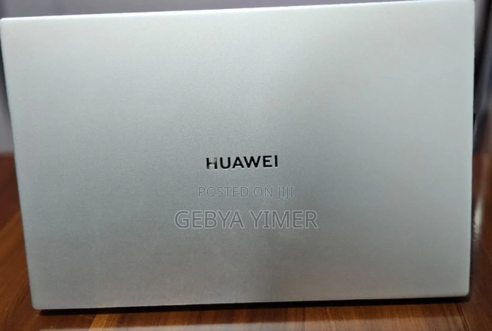 New Laptop Huawei MateBook 13 WRT-W19E 8GB Intel Core I5 SSD 512GB