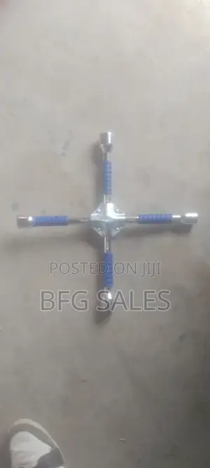 Cross Rim Wrench (መስቀለኛ) With Rubber Handle