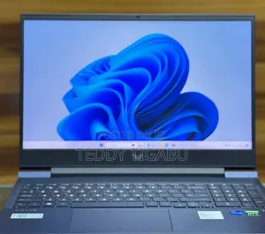 New Laptop HP Victus 16 16GB Intel Core I7 SSD 512GB