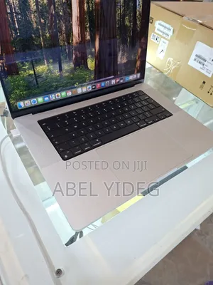 New Laptop Apple MacBook 16GB Apple M1 Pro SSD 1T