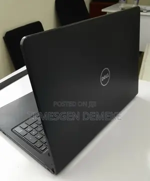 Laptop Dell Vostro 3000 12GB Intel Core I5 HDD 1T
