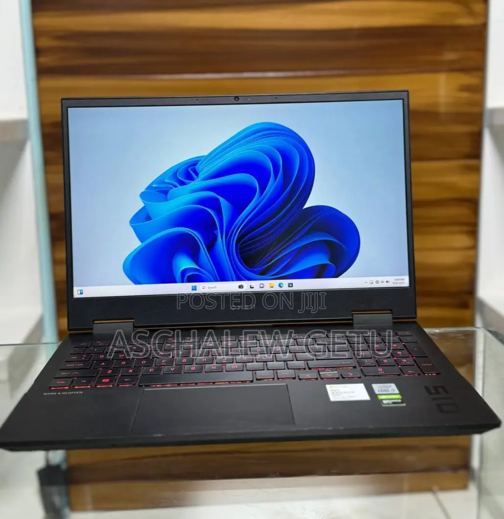 New Laptop HP Omen 16 16GB Intel Core I7 SSD 512GB