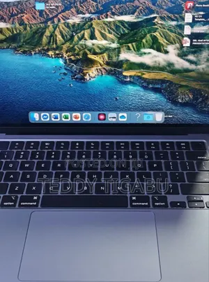 New Laptop Apple MacBook Air 16GB Apple M1 SSD 512GB