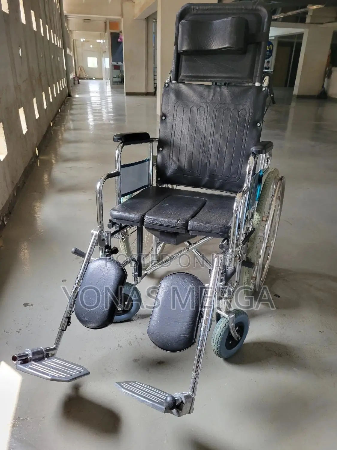Toilet+Bedside Wheelchair張彭wheelchair፰∞Wheelchair₫₥Wheelchair