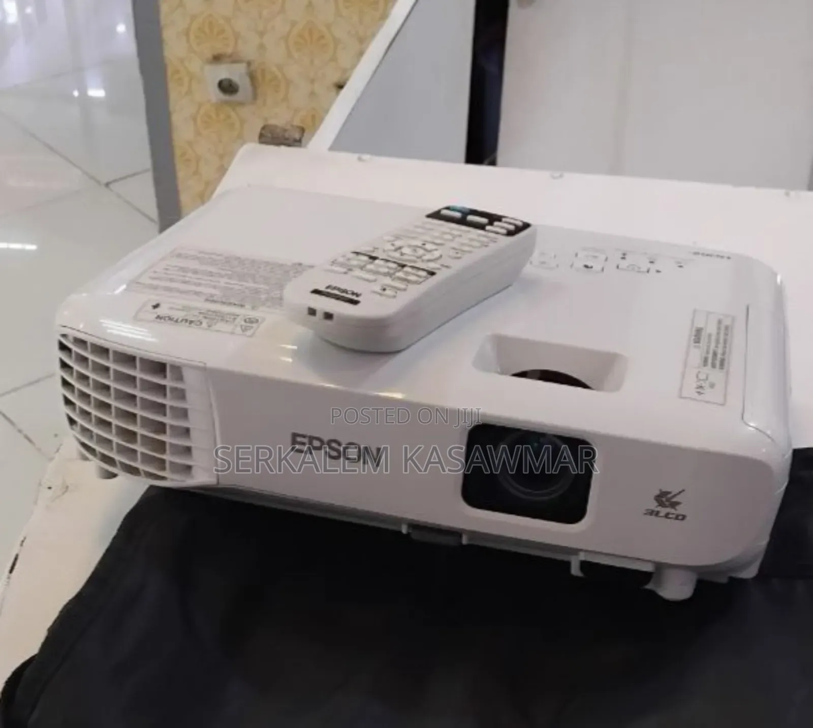 1epson Projector Brand New 
With Cartoon 
Model Name: Eb-E