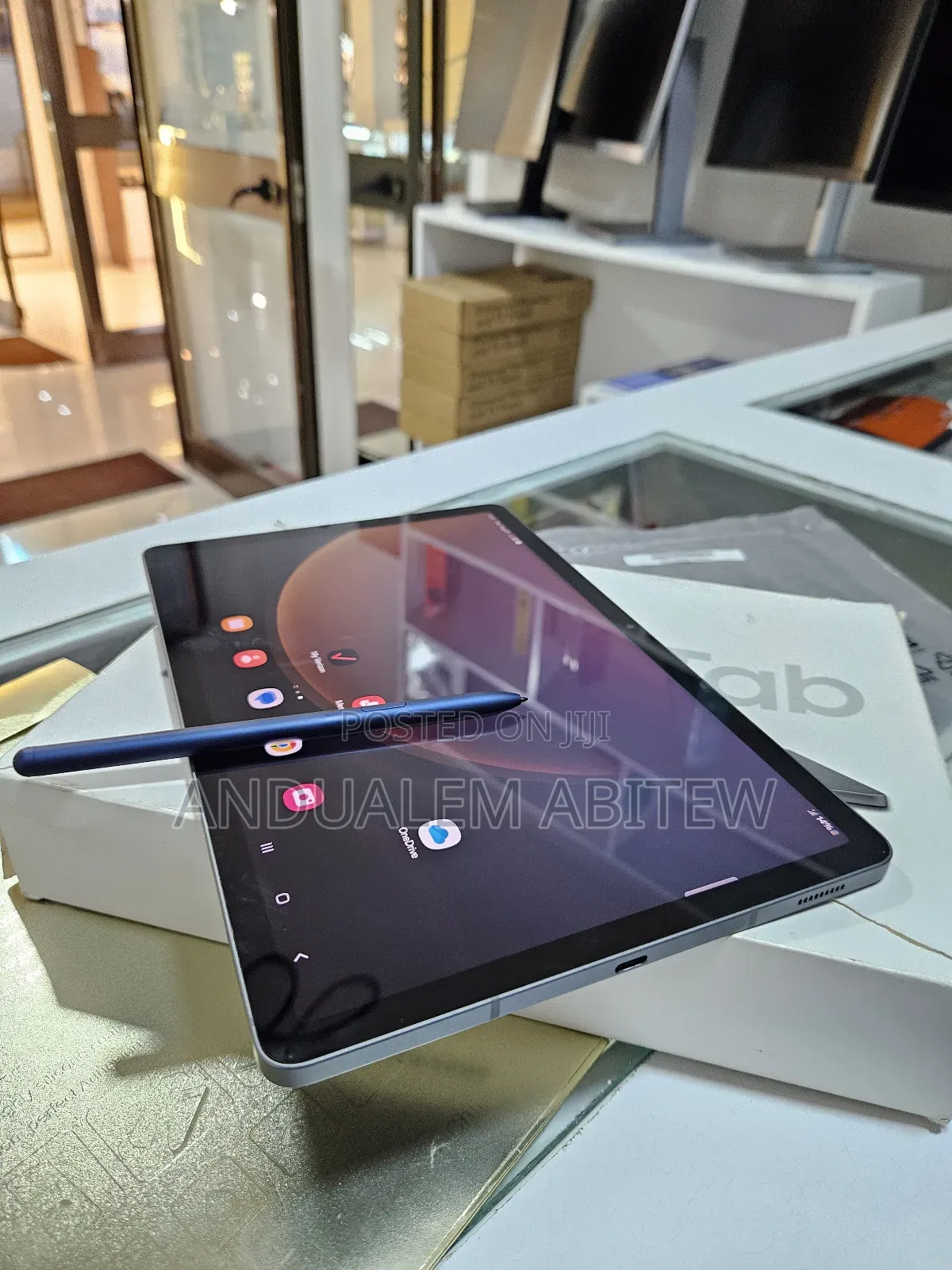 New Samsung Galaxy Tab S9 FE 128 GB Gray