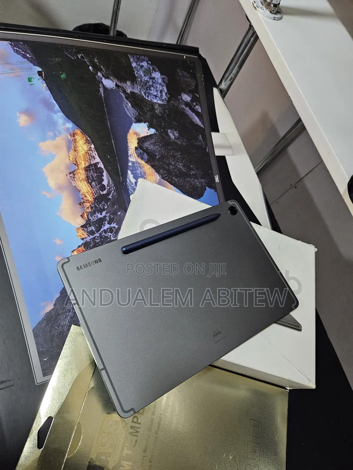 New Samsung Galaxy Tab S9 FE 128 GB Gray