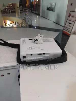 Photo - 1epson Projector Model Name: Eb-E01 Hardware Interface: