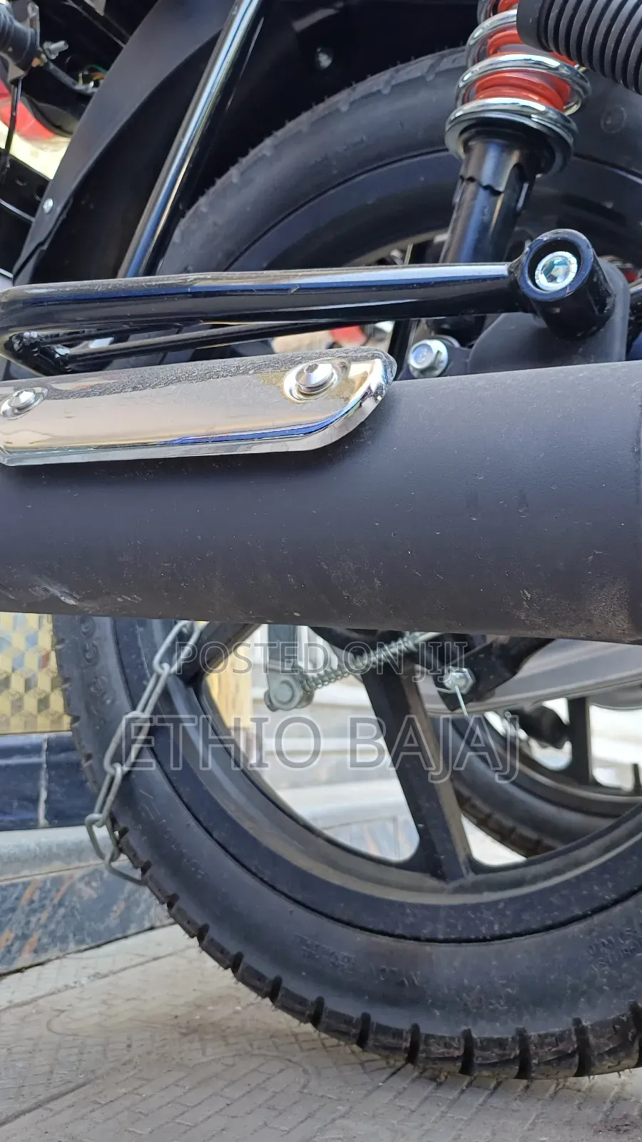 New Bajaj Boxer 150 UG 2024 Red