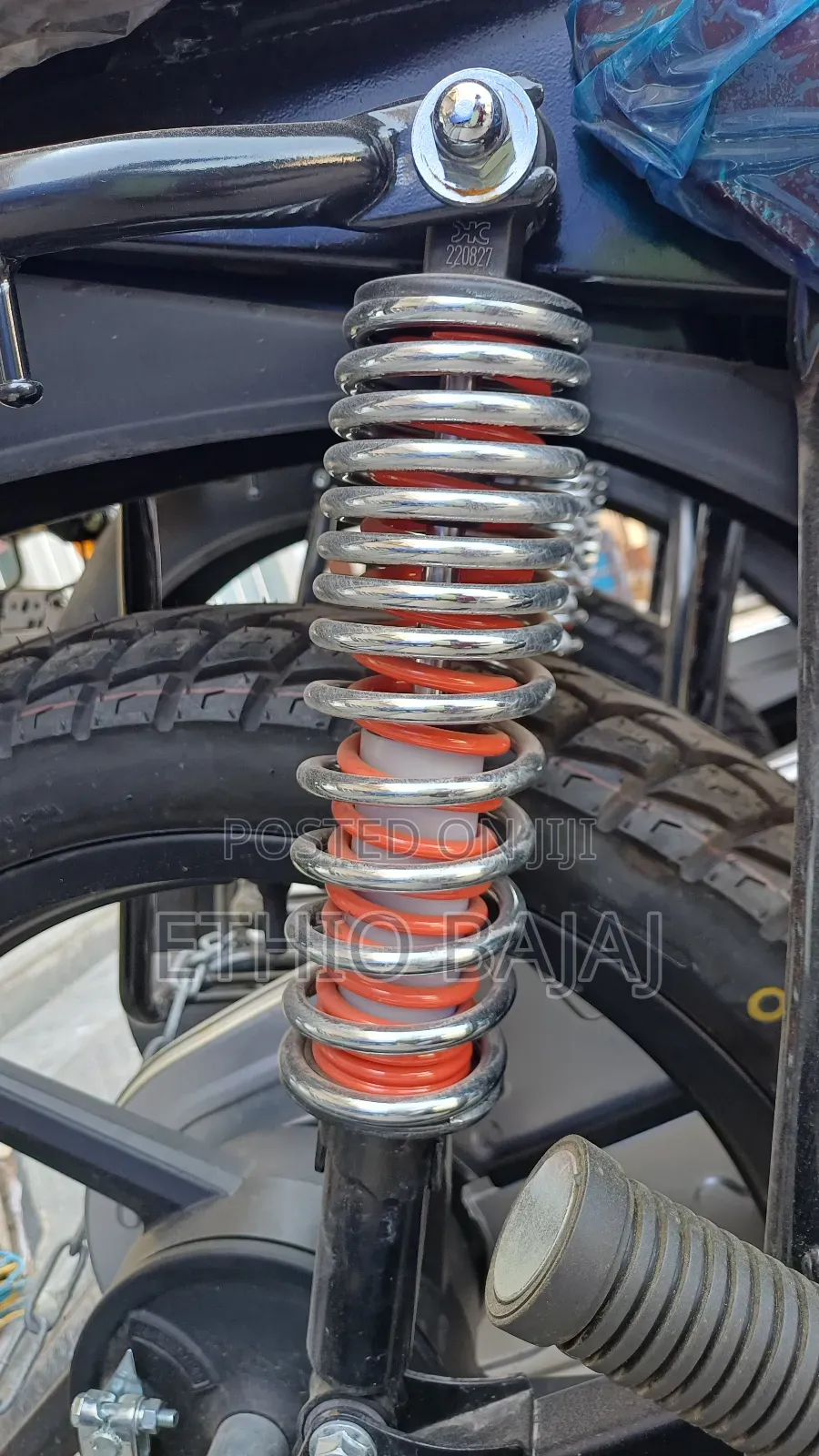 New Bajaj Boxer 150 UG 2024 Red