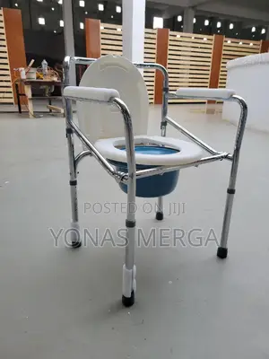 Photo - Commode+Bedside Chair麪旮potty Bath Chair乃康multi-Purpose Chair##Bathing