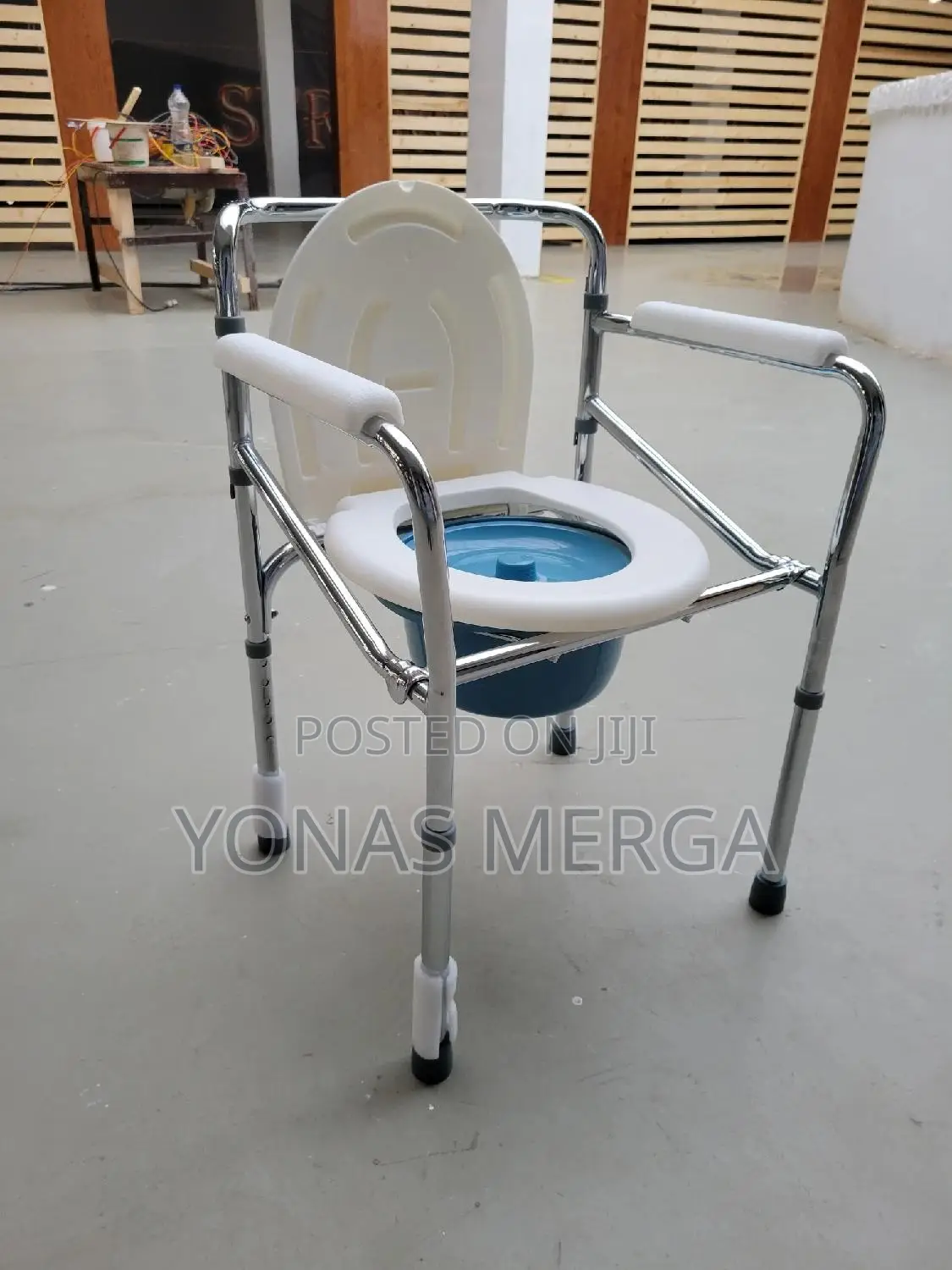 Commode+Toilet Chair又矽portable Chair× Wheelchair祭፲4legged Chair⨳⩩Pot