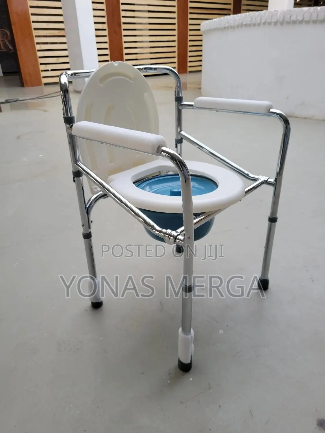 Commode+Bedside Chair疏工commodo Chair页፪potty##Pot Chair+%Portable Chair