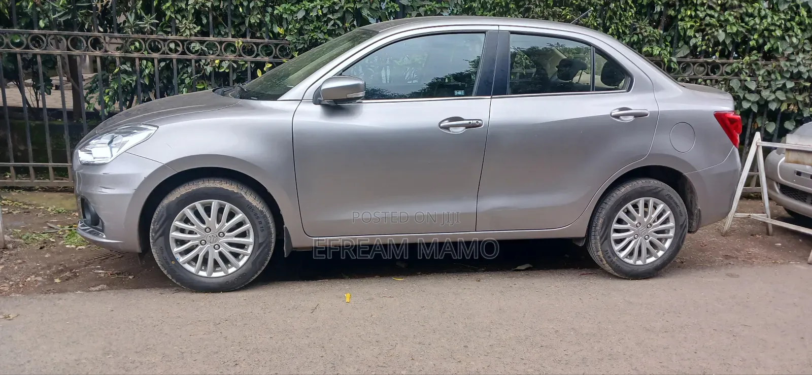Suzuki Dzire 2022 Silver