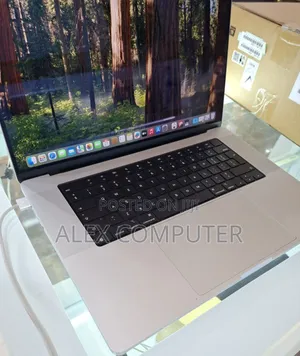 New Laptop Apple MacBook Pro 2021 M1 16GB Apple M2 SSD 1T