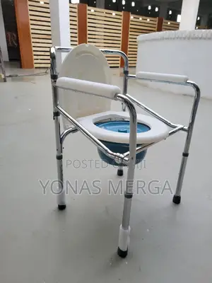 Photo - Bedside+Toilet Chair孑三popo+Pot Chair函፮commode Chair(Ī)Portable Chair