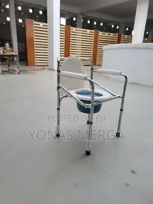 Photo - Commode+Toilet Chair屸፴toilet+Comfortable Chair𤪕倍popo+Pot Chair₩፱popo