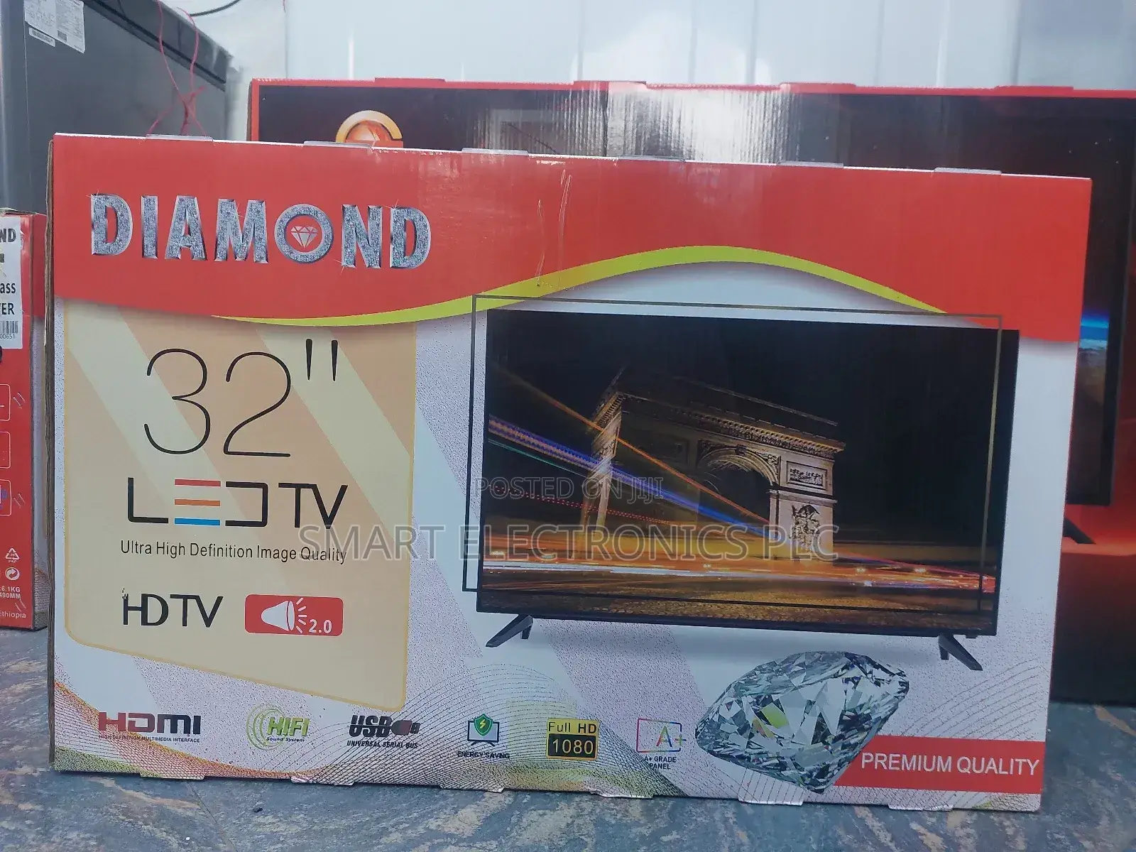 Diamond 32 Inch Double Glass Tv